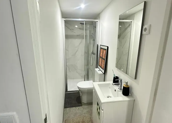 בית נופש Casa Do Apeadeiro וילה פוקה דה אגיאר